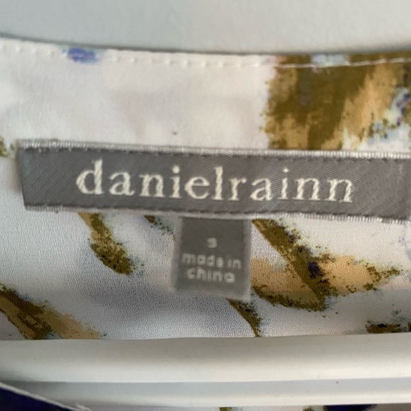 Daniel Rainn Koda Split Neck Blouse 3/4 length sleeve sz small - Picture 4 of 4